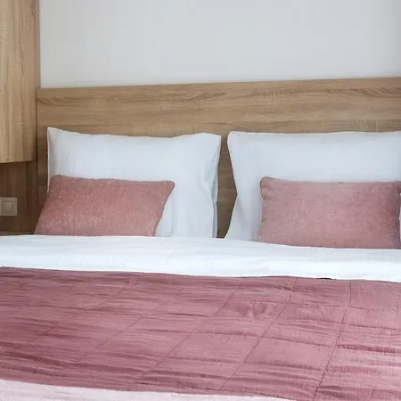 Apartament Pirin Sense - - Free Parking - Bbq - Lobby Bansko