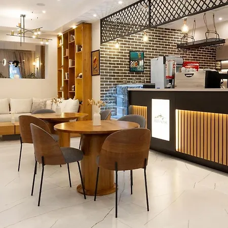 Pirin Sense - - Free Parking - Bbq - Lobby バンスコ